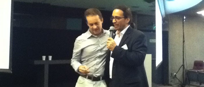 DR ADEMIR LEITE JR. RECIBIENDO LA DISTINCION AATRI